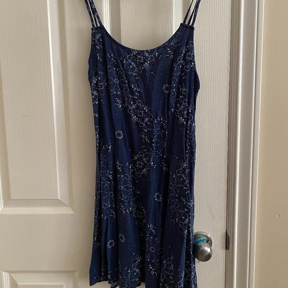 Hollister Blue Paisley Strappy Sundress - Picture 2 of 3